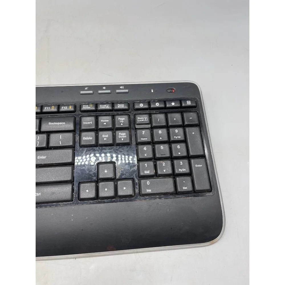 READlogitech wireless keyboard work USB plugged computer NO RECEIVER ONLY PARTS